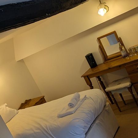 Chalk Farm Ldc Hotel Истборн Екстериор снимка