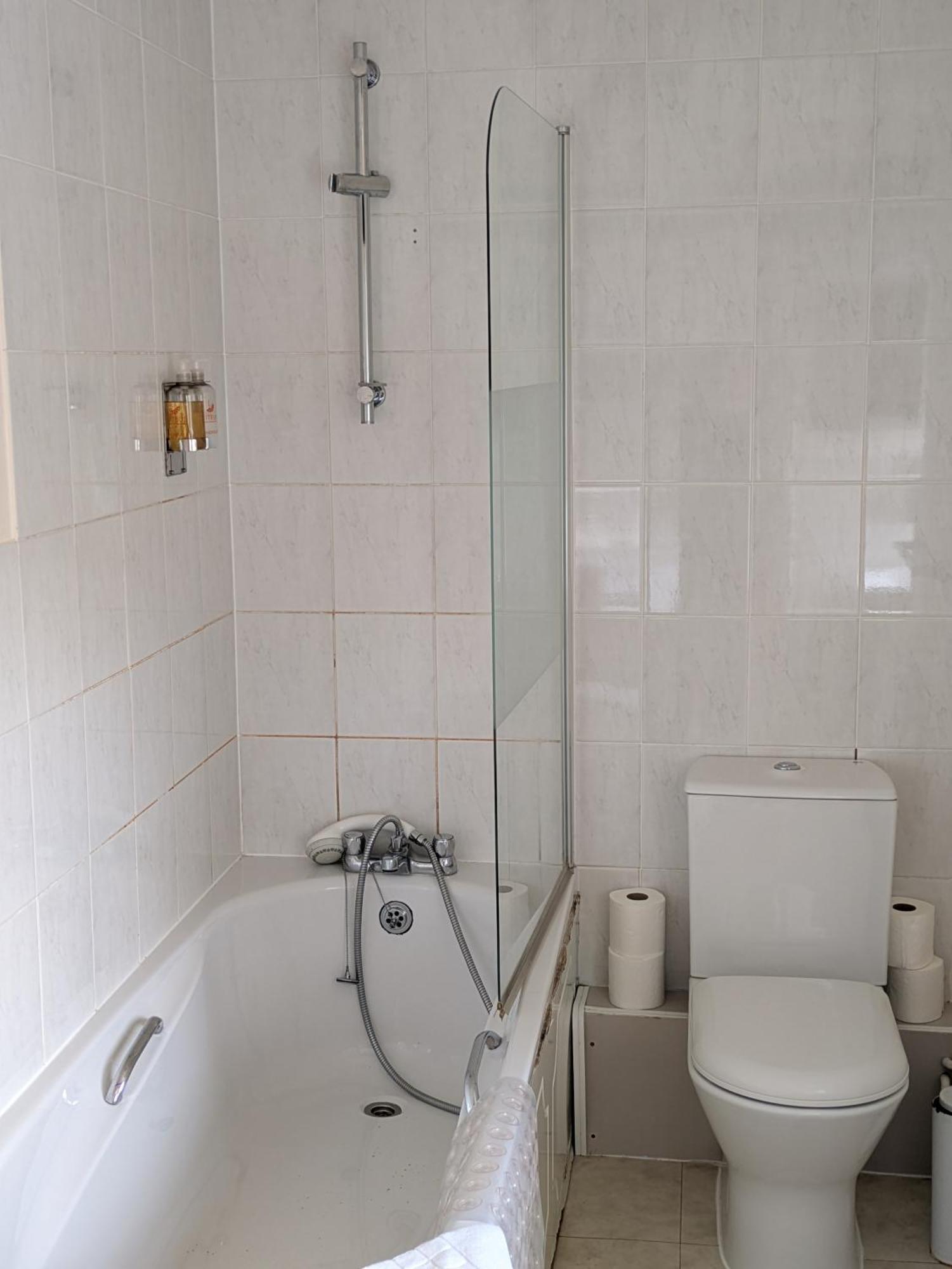 Chalk Farm Ldc Hotel Истборн Екстериор снимка